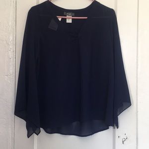 Blue dress shirt
